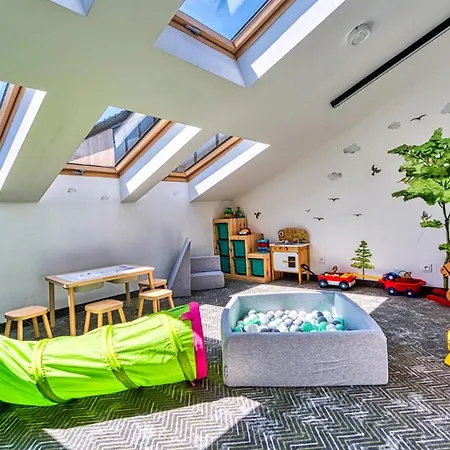 Apartament Ostoja Parku Kasprowicza- Z Basenem , Jacuzzi I Sauna Lägenhet